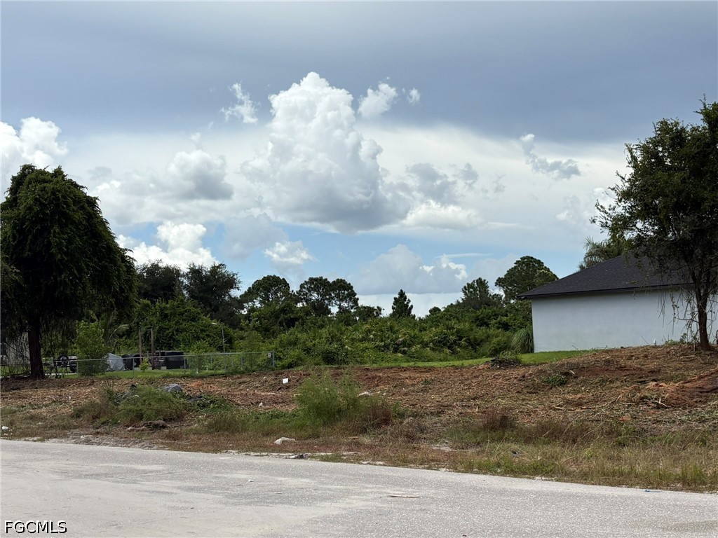 Residential for Sale in Lehigh Acres, photo 9