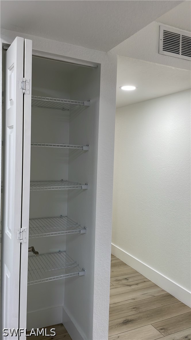 2 Bed Condominium for Sale in Naples, photo 9
