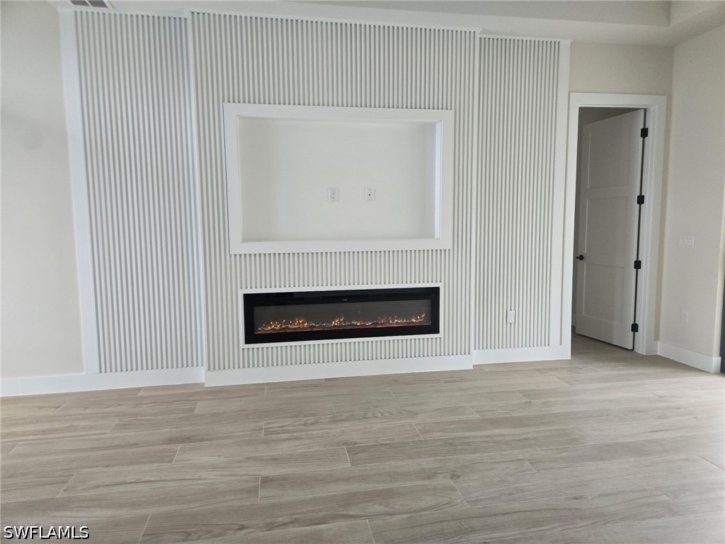 3 Bed SingleFamilyResidence for Sale in Naples, photo 9