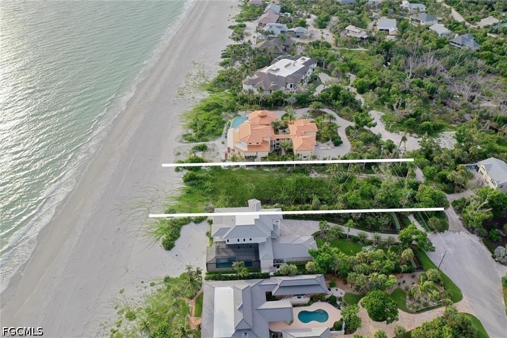 Waterfront Home for Sale in Metes And Bounds, photo 9