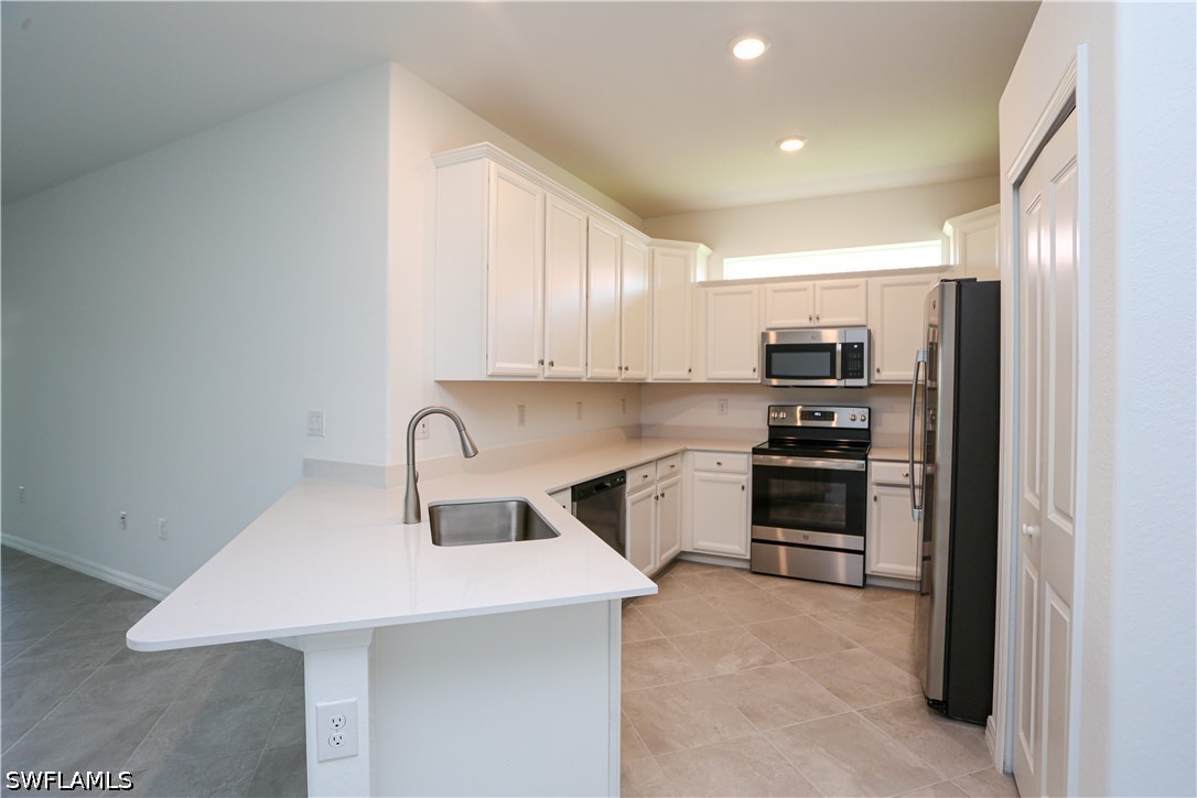 2 Bed Waterfront Home for Sale in Naples, photo 9