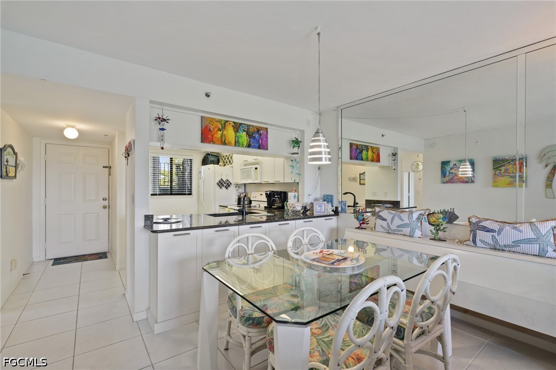2 Bed Waterfront Home for Sale in Admirals Bay, photo 9