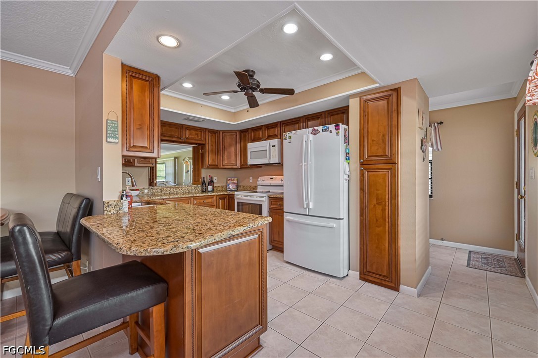 2 Bed Pool Home for Sale in Cape Coral, photo 9