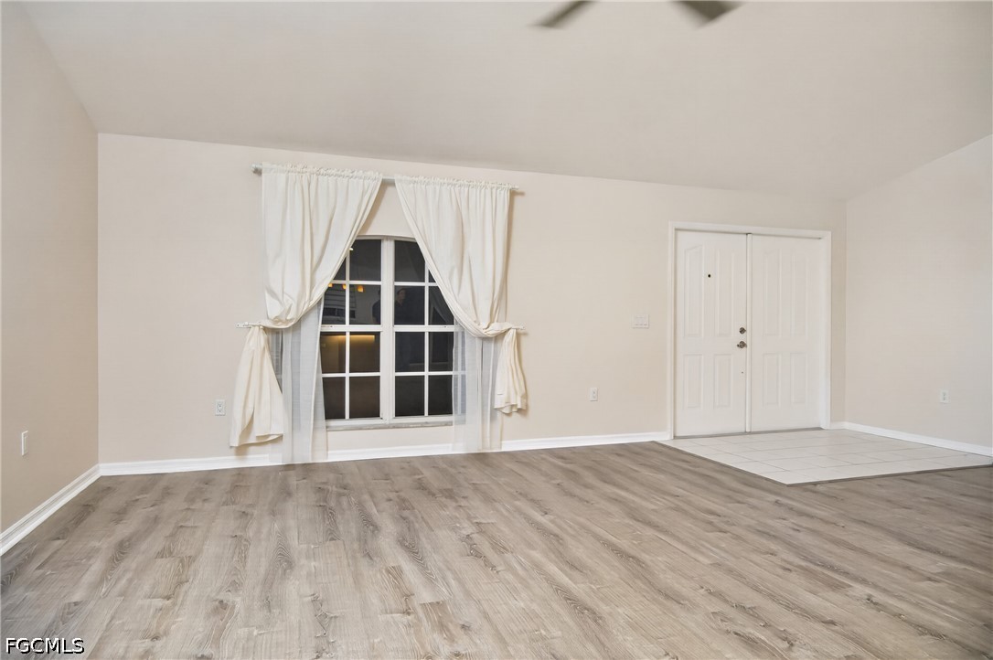 3 Bed SingleFamilyResidence for Sale in Bonita Springs, photo 9