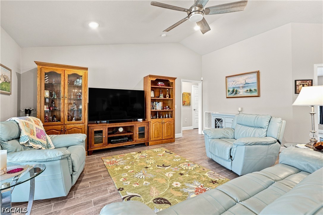 4 Bed Pool Home for Sale in Burnt Store Lakes, photo 9