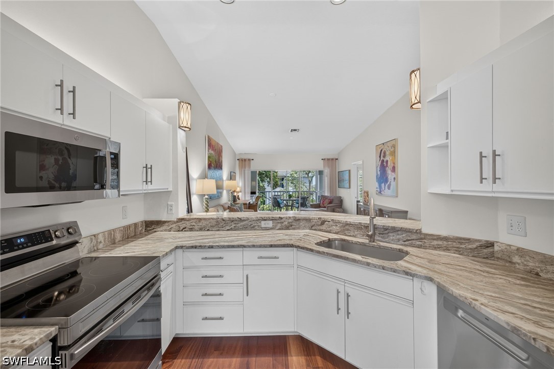2 Bed Condominium for Sale in Barrington Club, photo 9