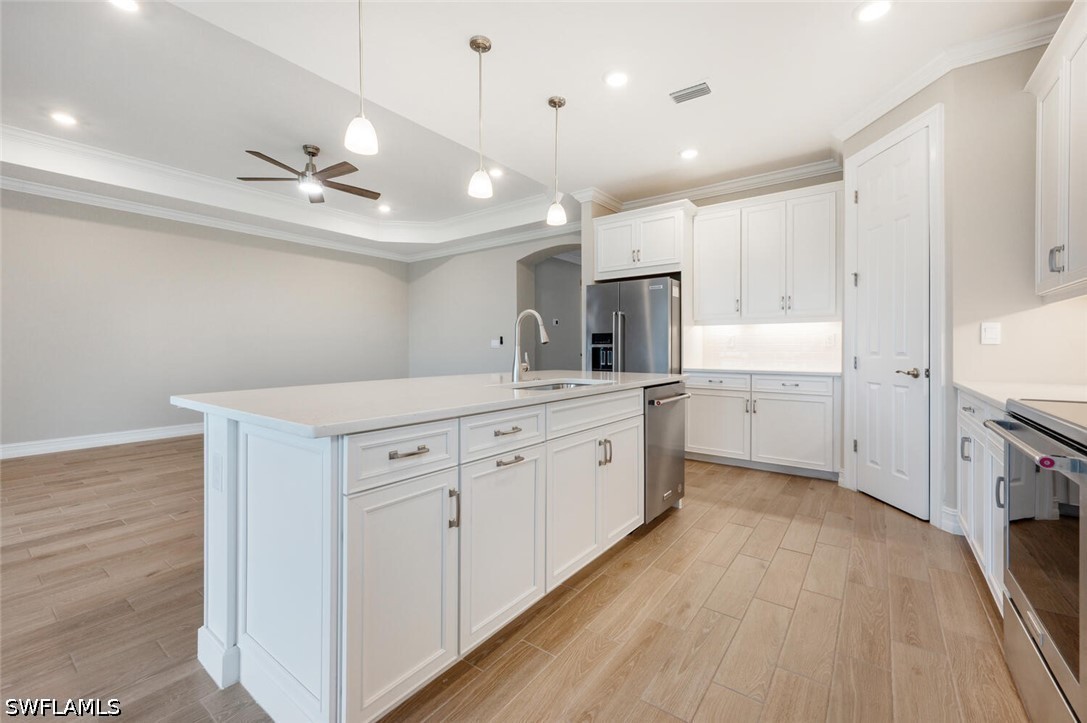 3 Bed SingleFamilyResidence for Sale in Bonita Springs, photo 9