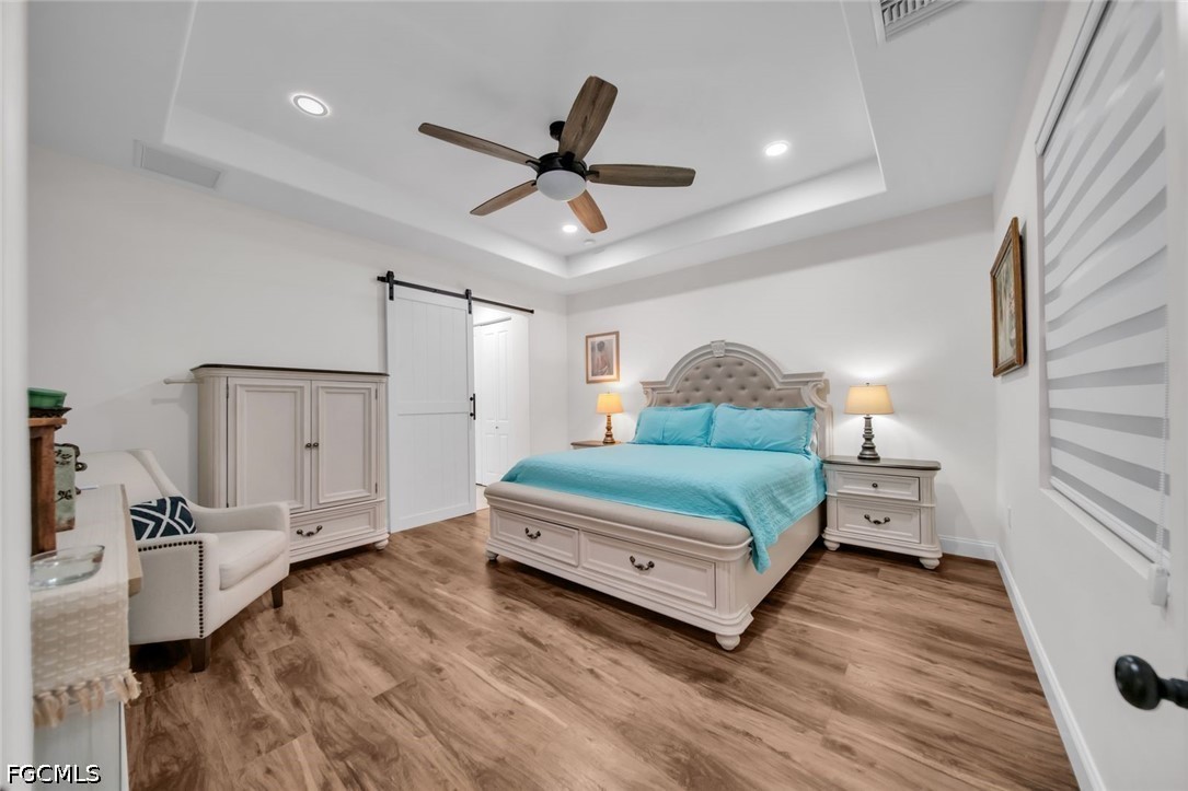 3 Bed SingleFamilyResidence for Sale in Lehigh Acres, photo 9