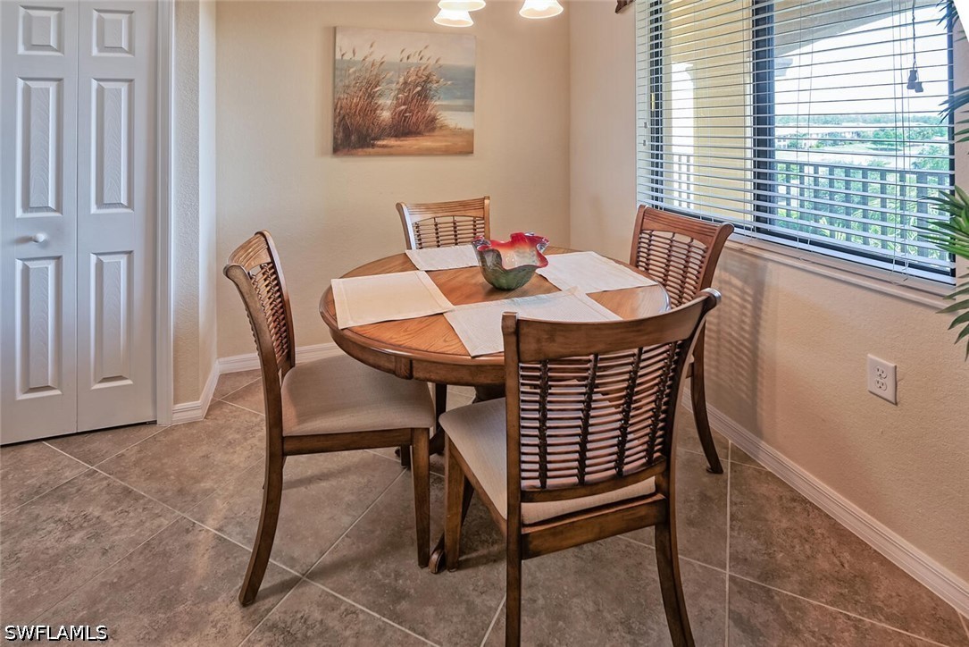 2 Bed Waterfront Home for Sale in Bonita Springs, photo 9