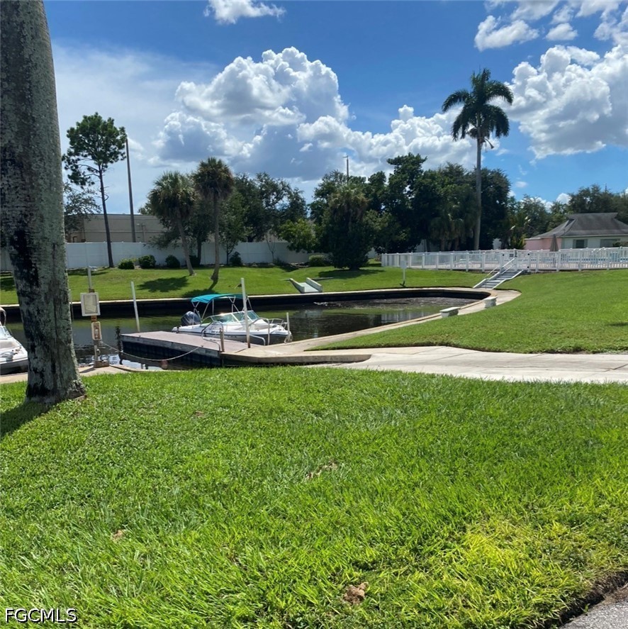 2 Bed Waterfront Home for Sale in Tropic Terrace, photo 9