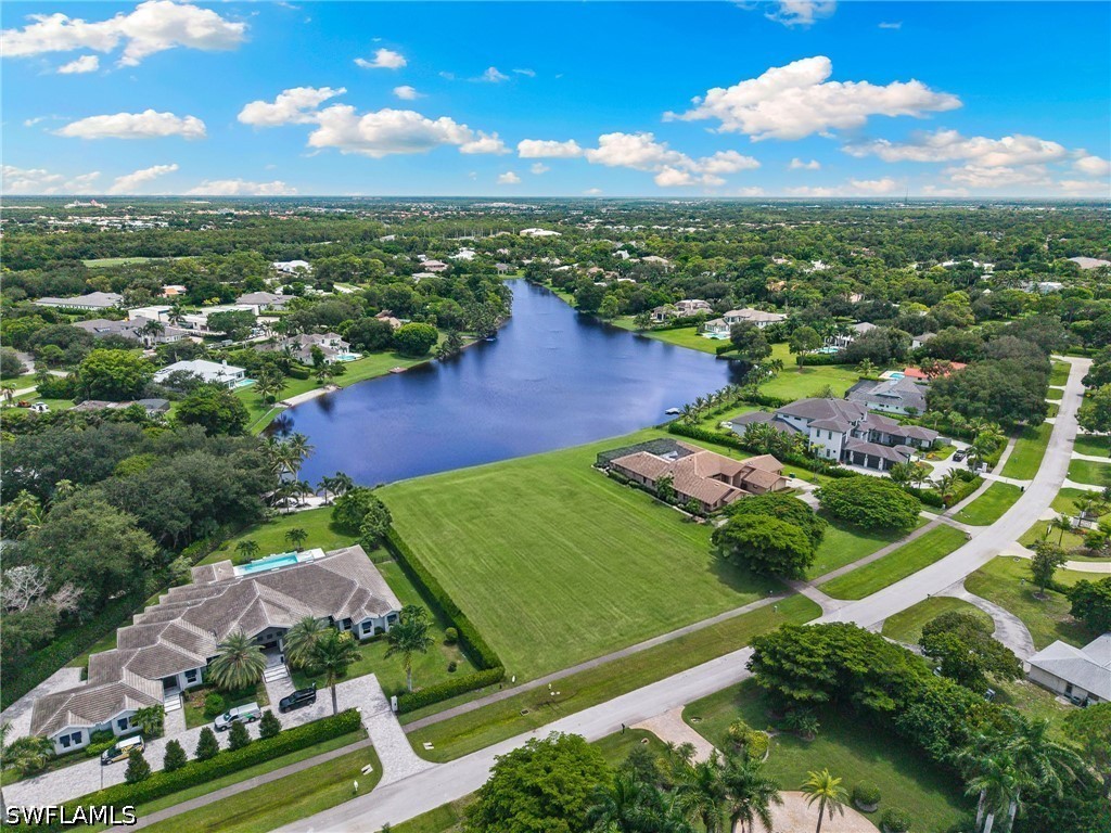 Waterfront Home for Sale in Naples, photo 9