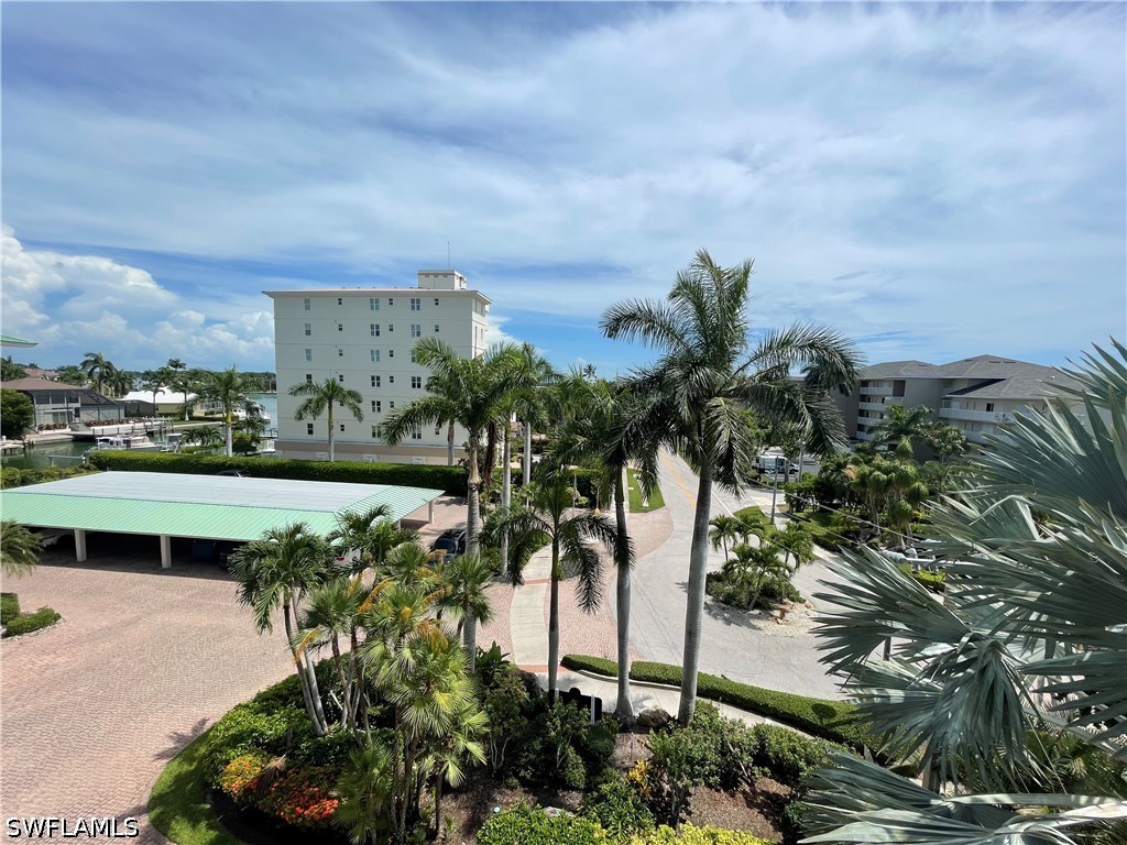 2 Bed Waterfront Home for Sale in Marco Island, photo 9