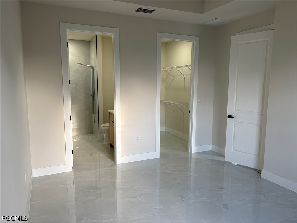 3 Bed SingleFamilyResidence for Sale in Lehigh Acres, photo 9