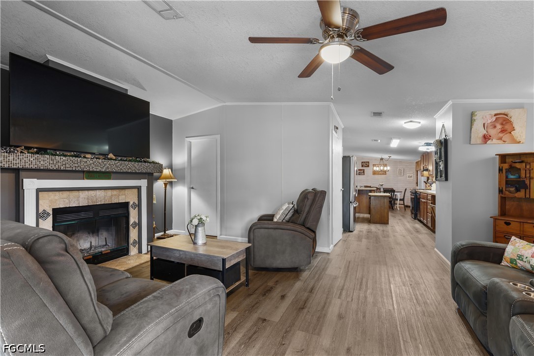 3 Bed SingleFamilyResidence for Sale in Labelle, photo 9