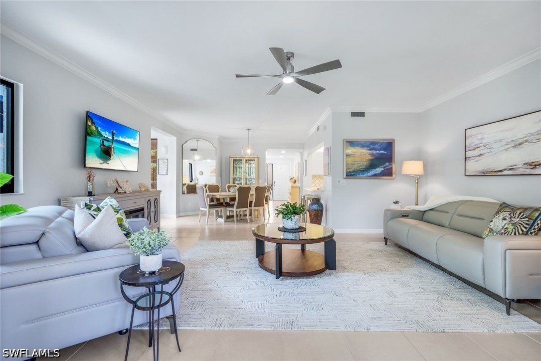 2 Bed Condominium for Sale in Naples, photo 9