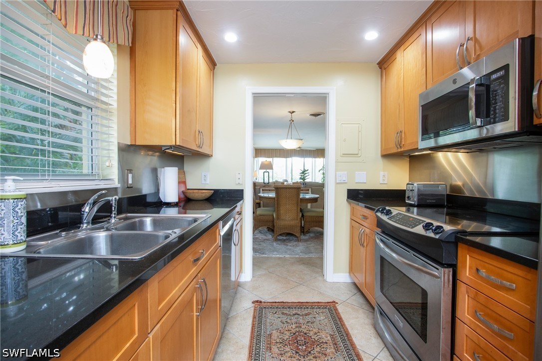 2 Bed Condominium for Sale in Grand Prix Apts, photo 9