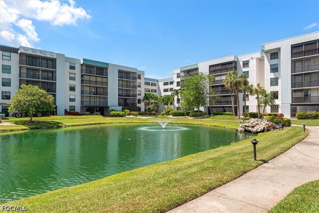 2 Bed Waterfront Home for Sale in Schooner Bay, photo 9