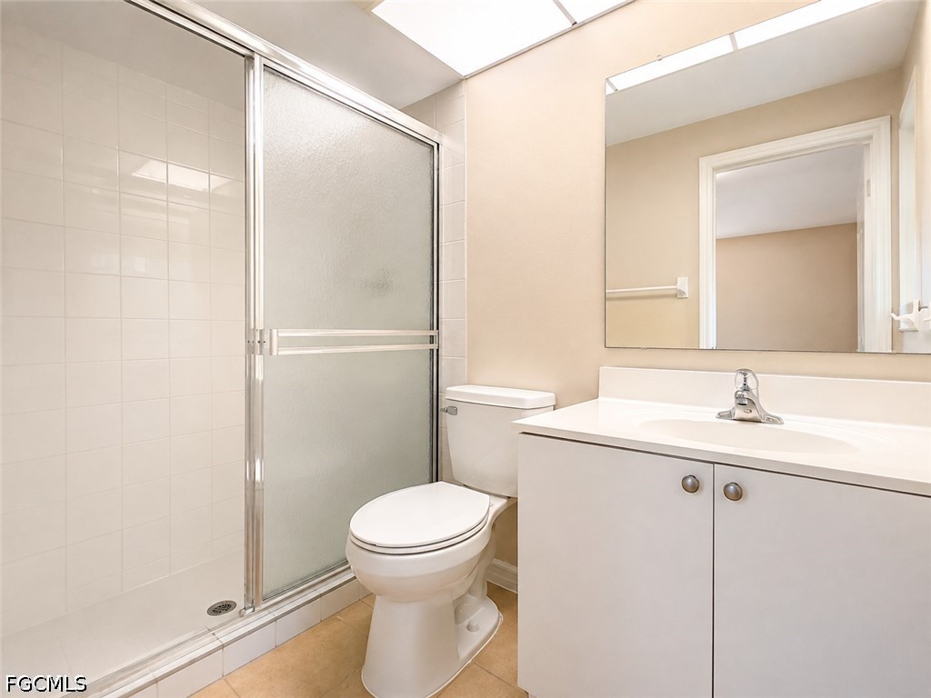 3 Bed Pool Home for Sale in Cape Coral, photo 9