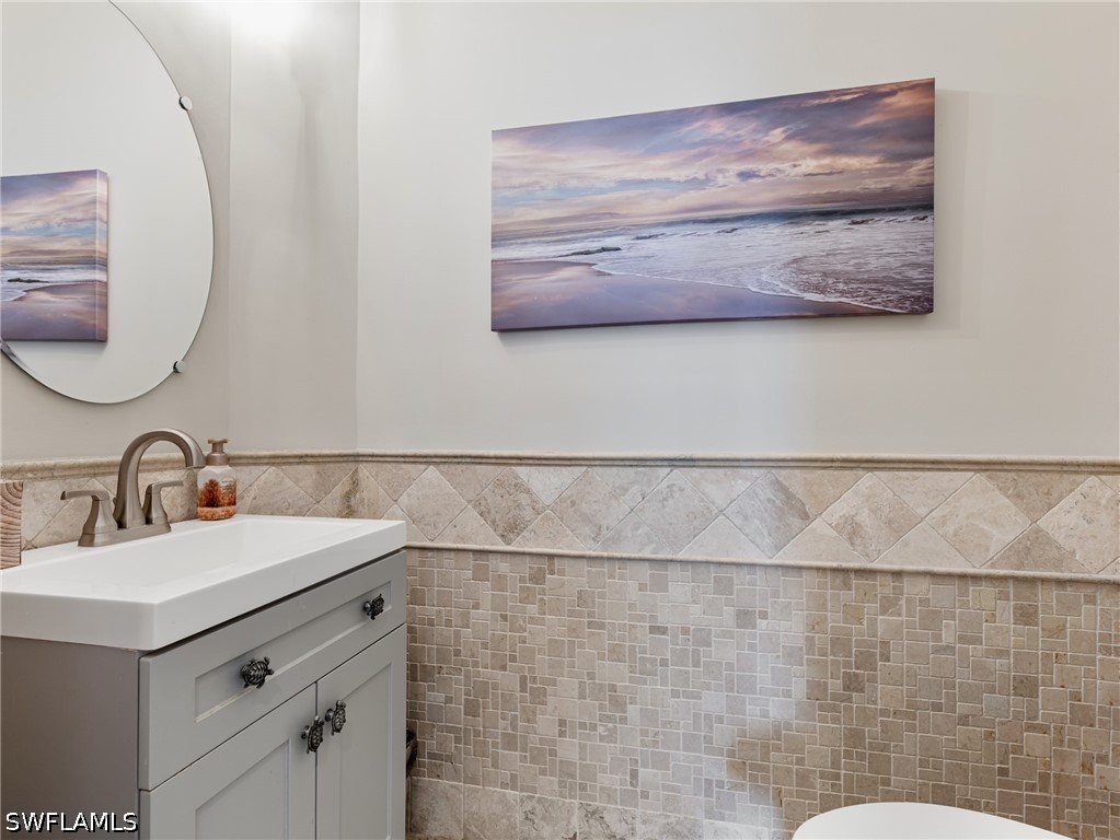 3 Bed Waterfront Home for Sale in Bella Terra, photo 9