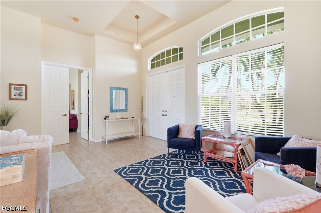 3 Bed Pool Home for Sale in Cape Coral, photo 9