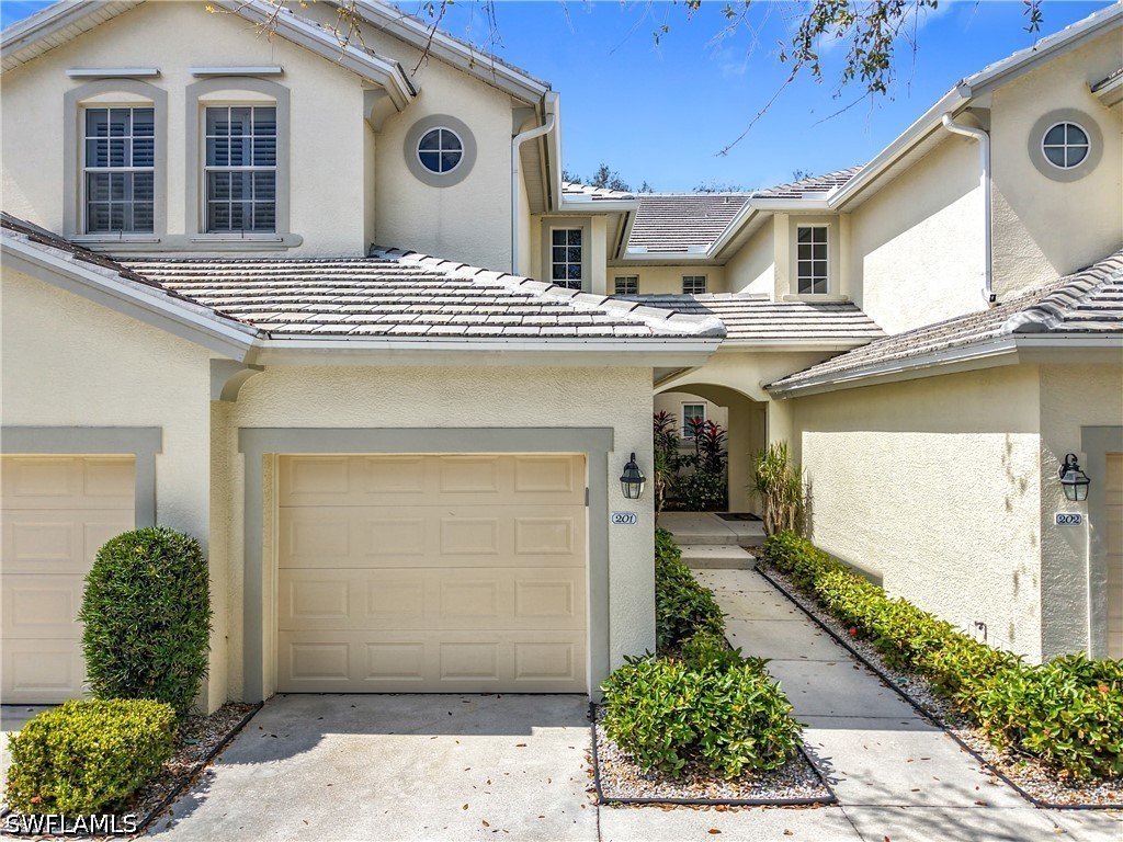 3 Bed Condominium for Sale in Turtle Point, photo 9