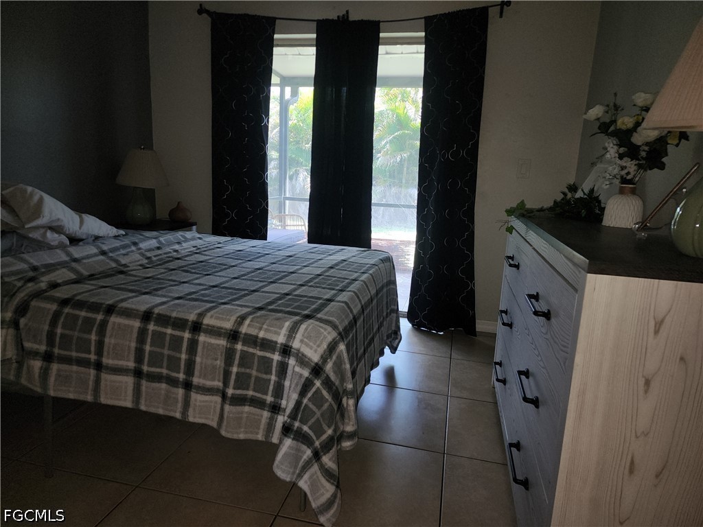 2 Bed Condominium for Sale in Cape Coral, photo 9