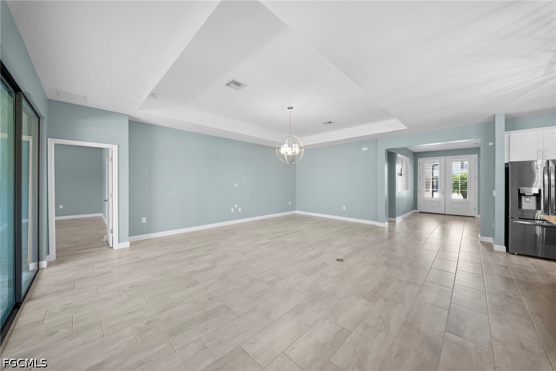 3 Bed SingleFamilyResidence for Sale in Timber Creek, photo 9
