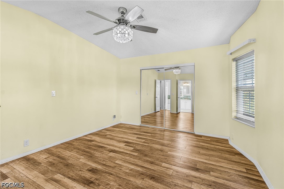2 Bed Waterfront Home for Sale in North Fort Myers, photo 9