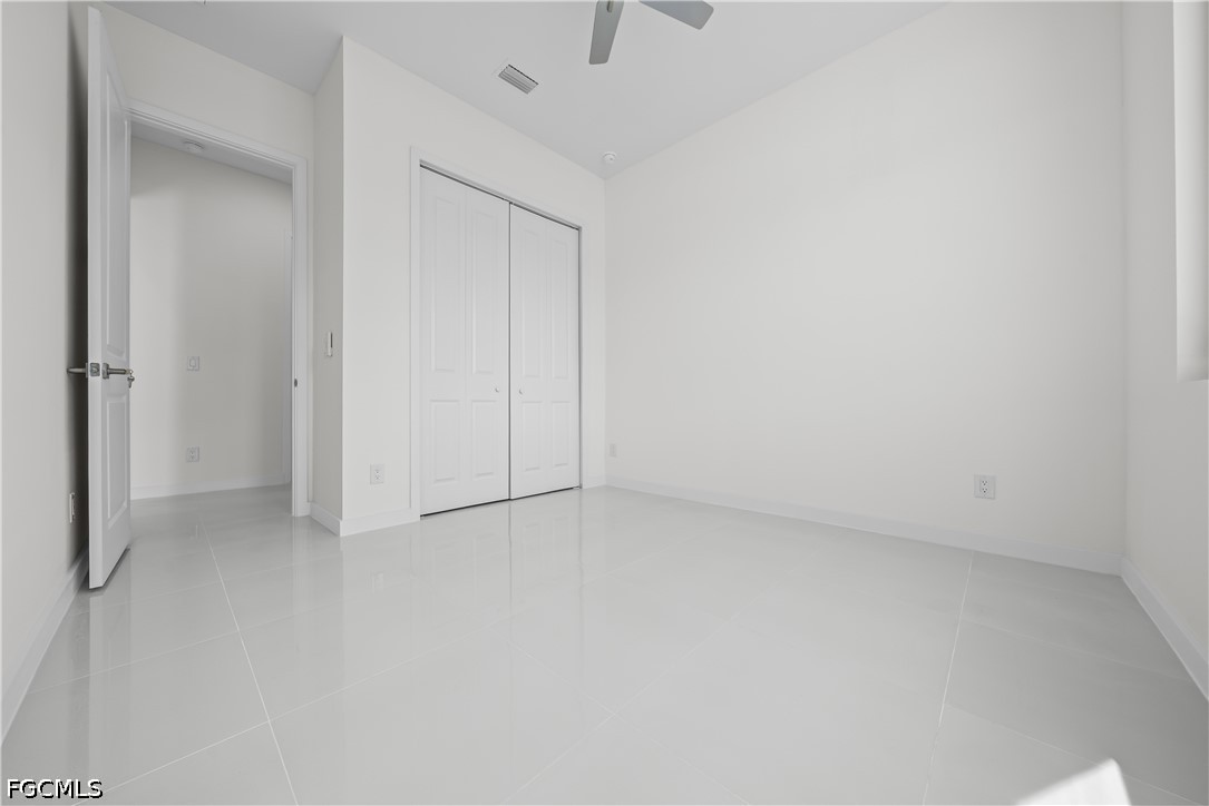 4 Bed SingleFamilyResidence for Sale in Lehigh Acres, photo 9