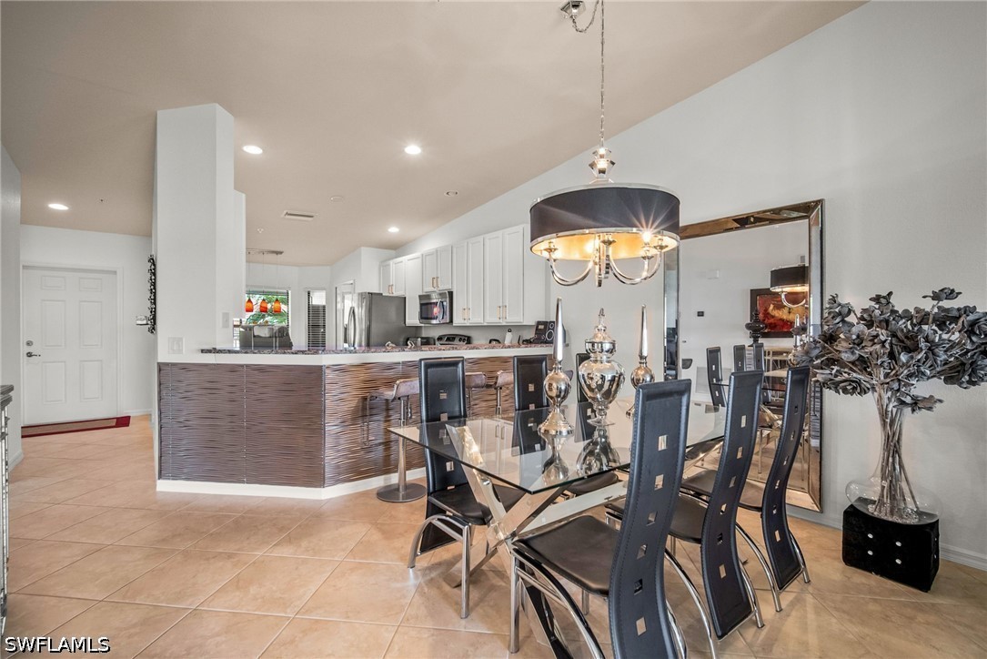 3 Bed Condominium for Sale in Heritage Bay, photo 9