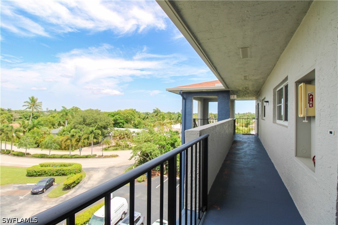 2 Bed Condominium for Sale in Fairway Gardens, photo 9
