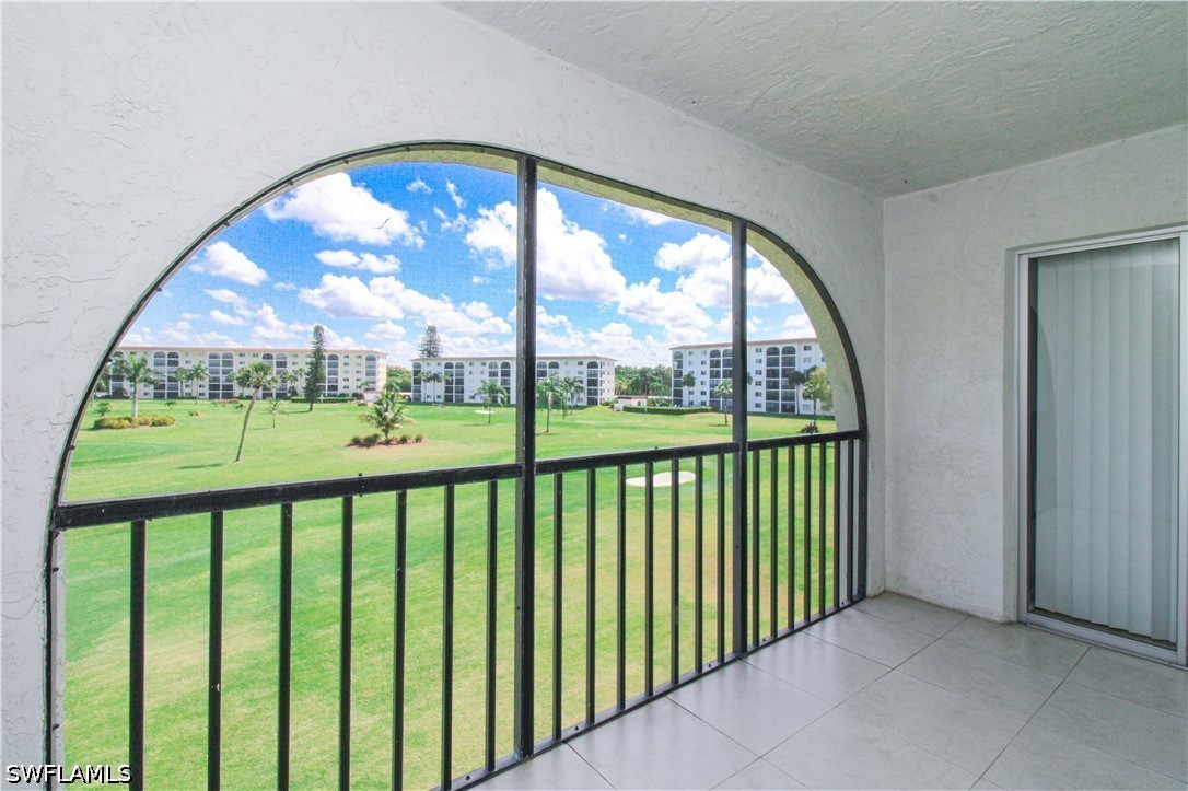 2 Bed Waterfront Home for Sale in Naples, photo 9