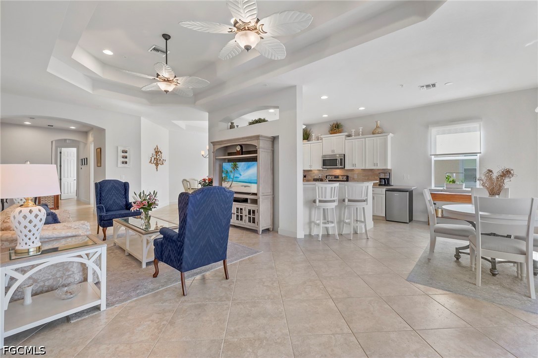 3 Bed Condominium for Sale in Somerset, photo 9
