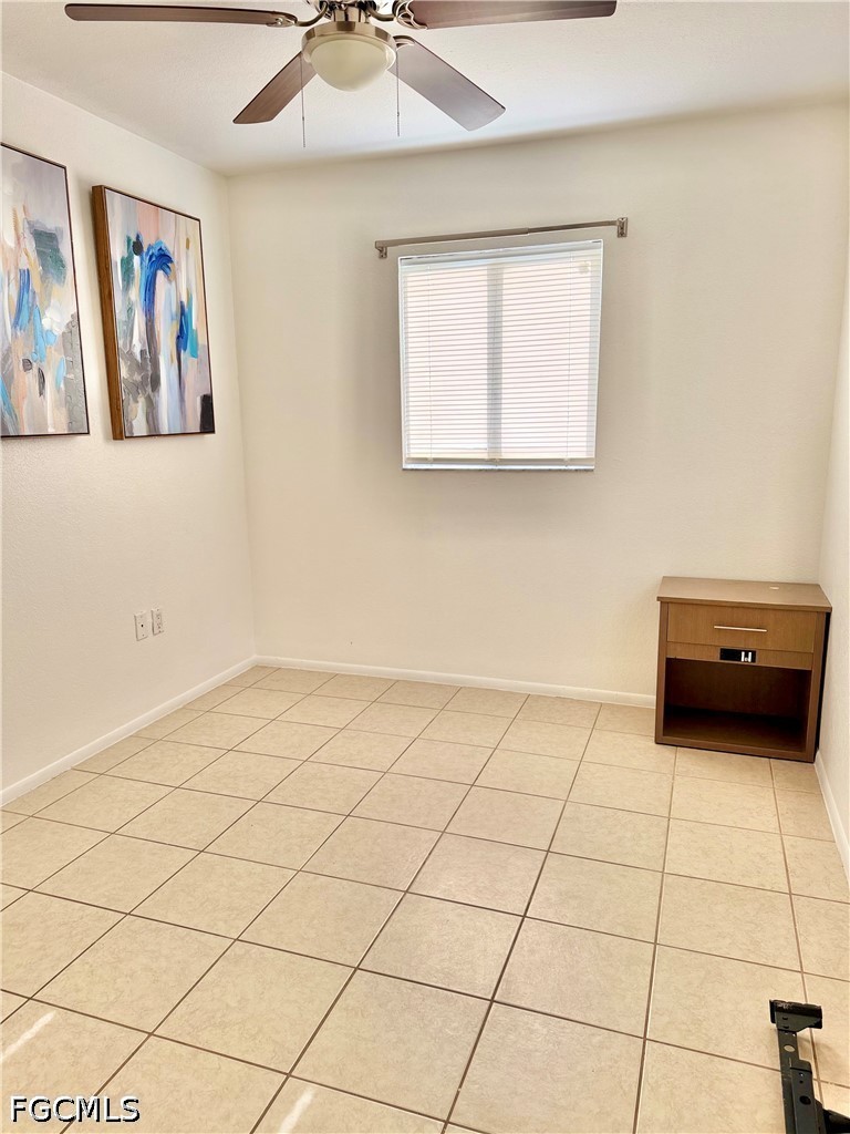 4 Bed SingleFamilyResidence for Sale in San Carlos Park, photo 9