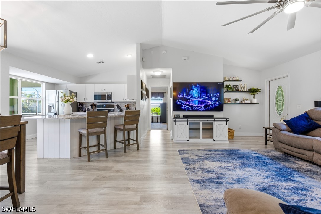 3 Bed Pool Home for Sale in Naples, photo 9