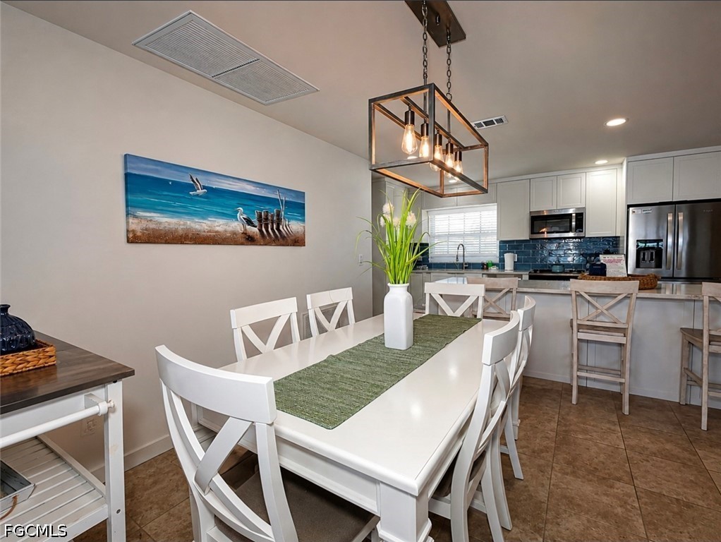 4 Bed Pool Home for Sale in Cape Coral, photo 9