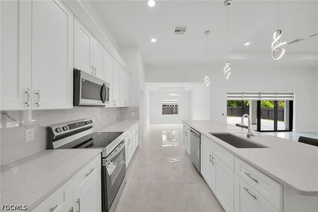 4 Bed Pool Home for Sale in Cape Coral, photo 9