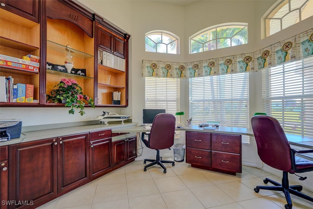 4 Bed Pool Home for Sale in Cape Coral, photo 10