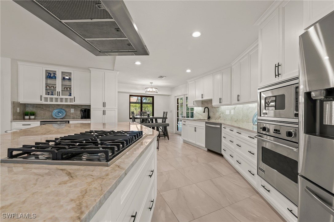 3 Bed Pool Home for Sale in Kings Lake, photo 10