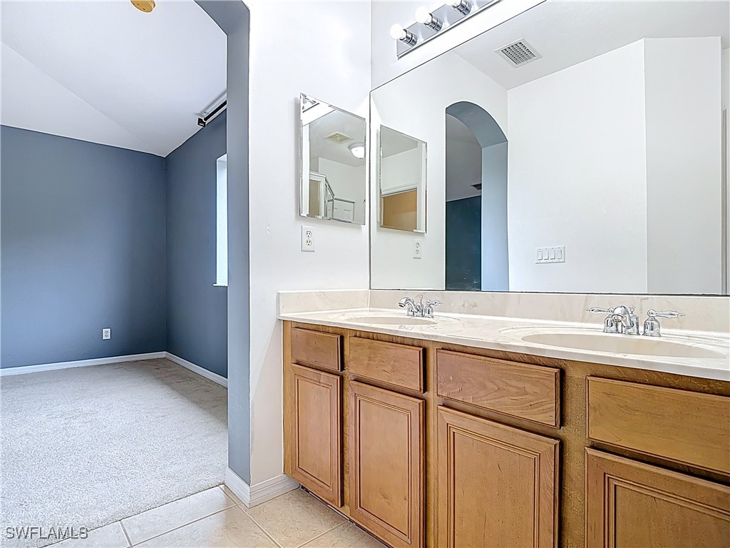 3 Bed Townhouse for Sale in Colonnade At Forum, photo 10
