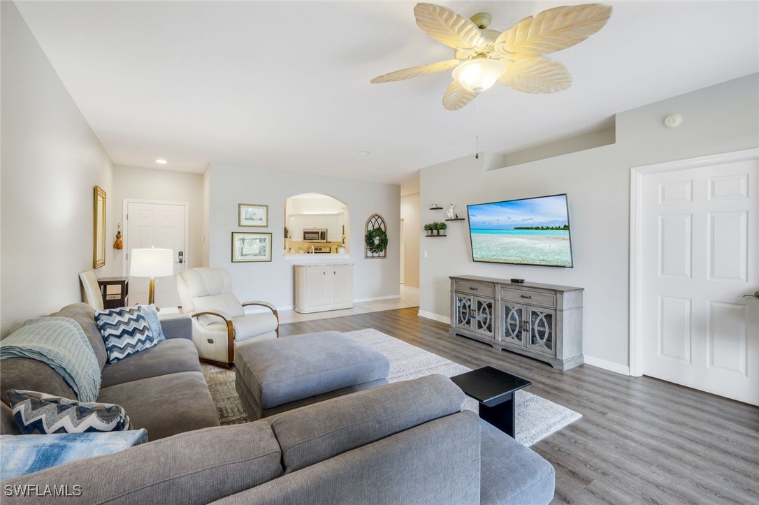 2 Bed Condominium for Sale in Sabal Palm, photo 10