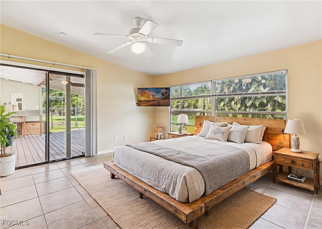 2 Bed SingleFamilyResidence for Sale in Fort Myers, photo 10