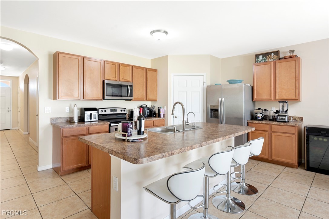 4 Bed SingleFamilyResidence for Sale in Cape Coral, photo 10