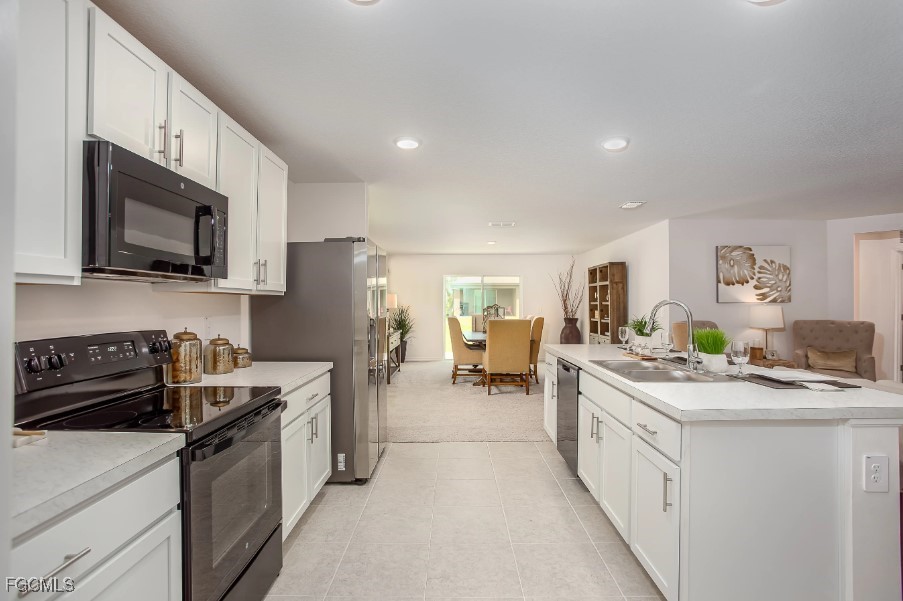 4 Bed SingleFamilyResidence for Sale in Cape Coral, photo 10