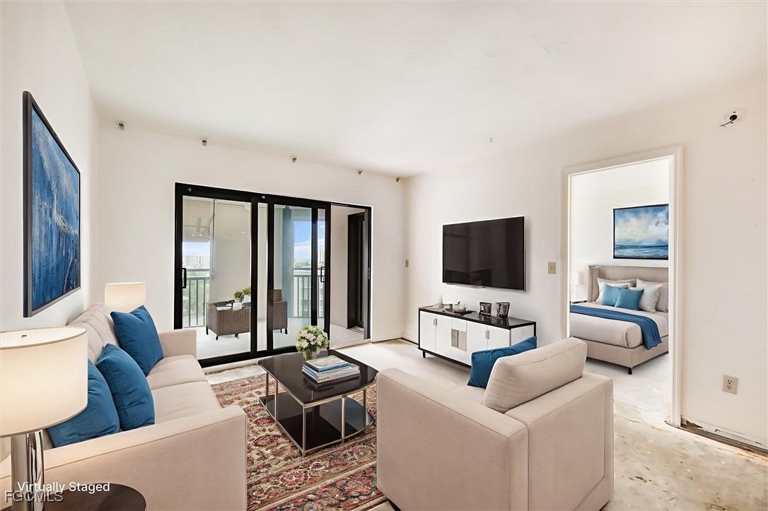 2 Bed Waterfront Home for Sale in Harbour Pointe Condo, photo 10