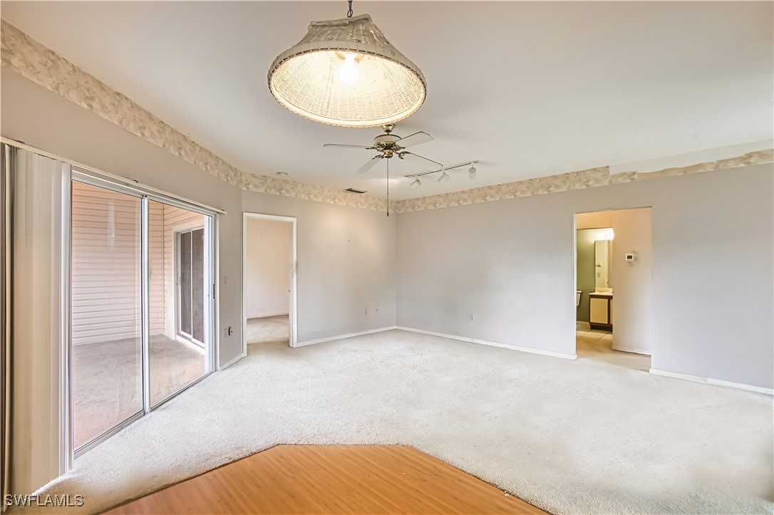 2 Bed Attached for Sale in Naples, photo 10