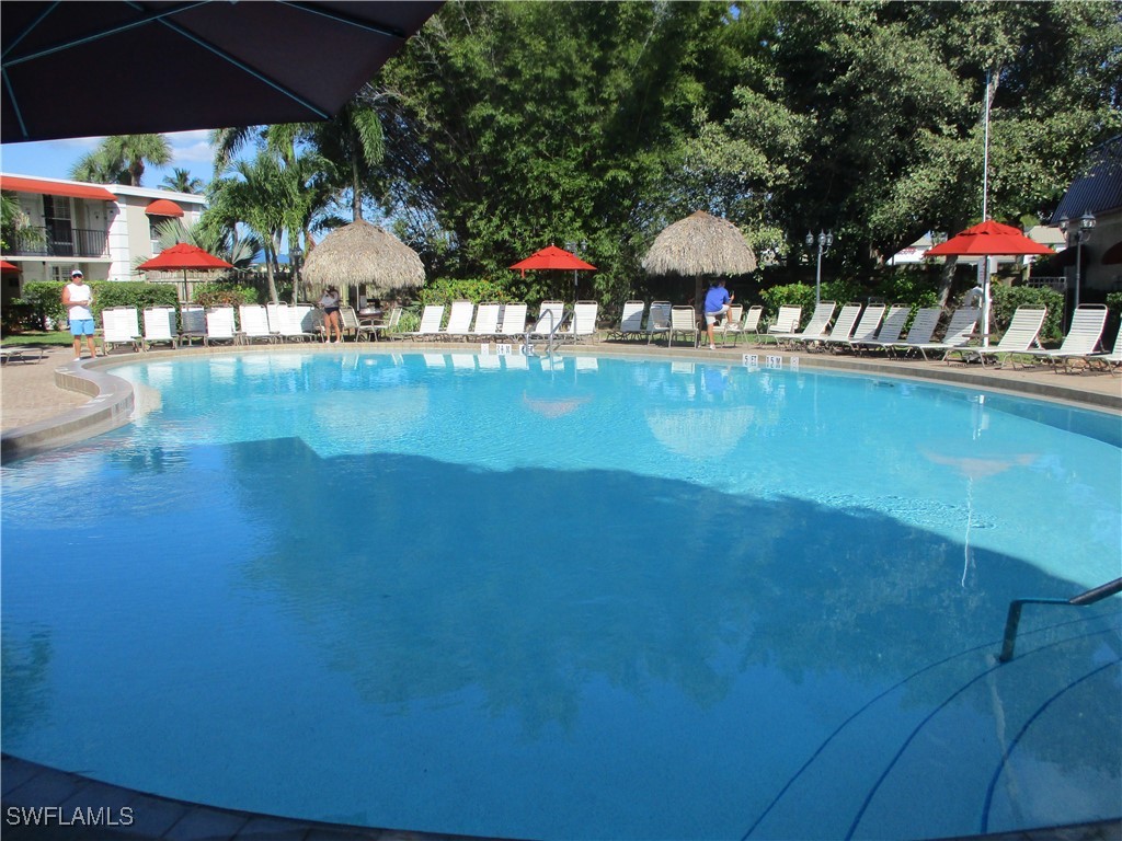 Condominium for Sale in Naples, photo 10