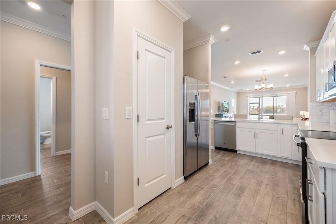 2 Bed Waterfront Home for Sale in Fort Myers, photo 10