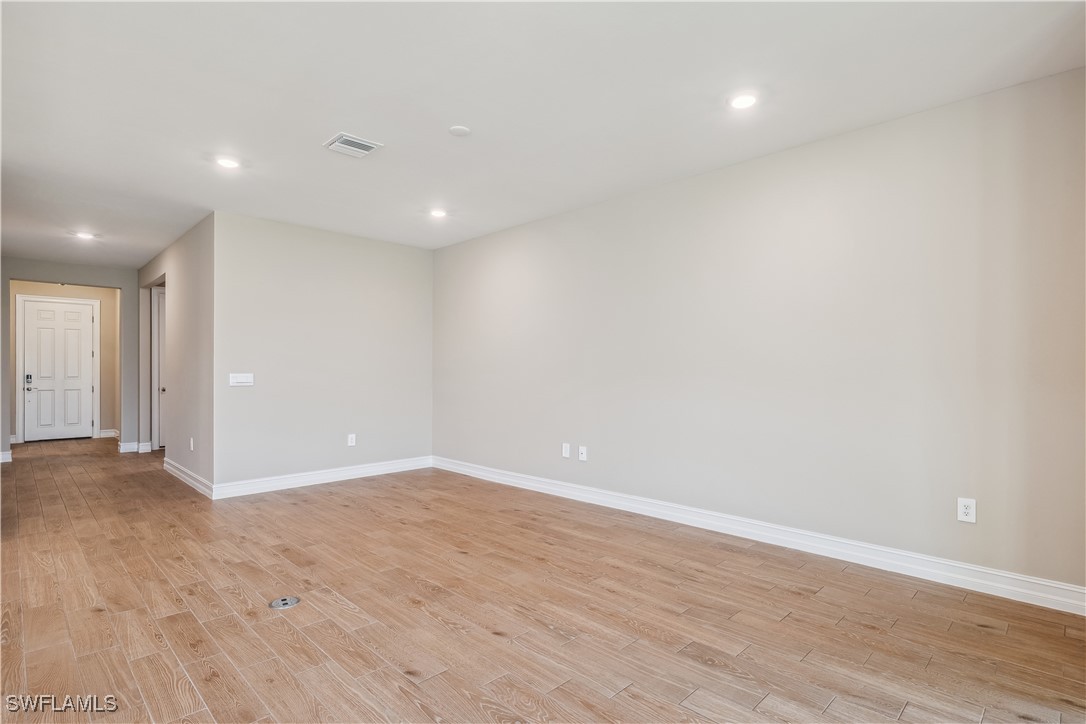 3 Bed SingleFamilyResidence for Sale in Palmetto Landing, photo 10