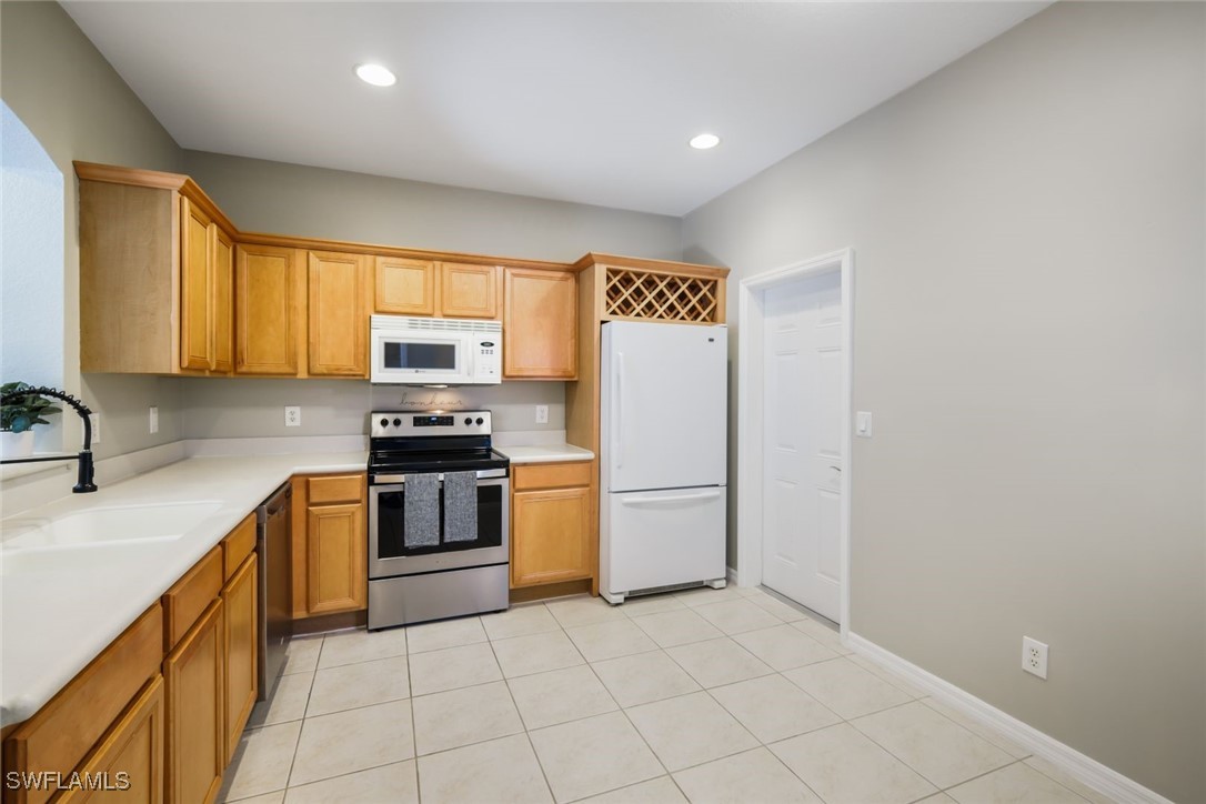 3 Bed Townhouse for Sale in Colonnade At Forum, photo 10